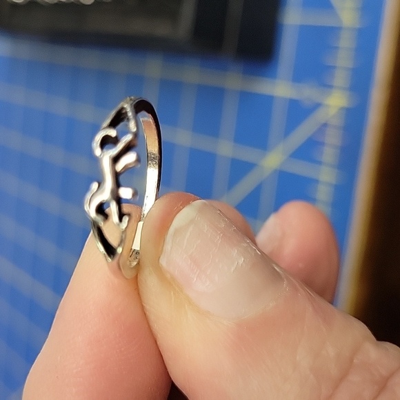 Horse Silver Tone Ring Size 6 - Picture 1 of 4